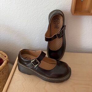 Like-new Brown MZDL Mary Jane Platform Shoes Size 245 US 7